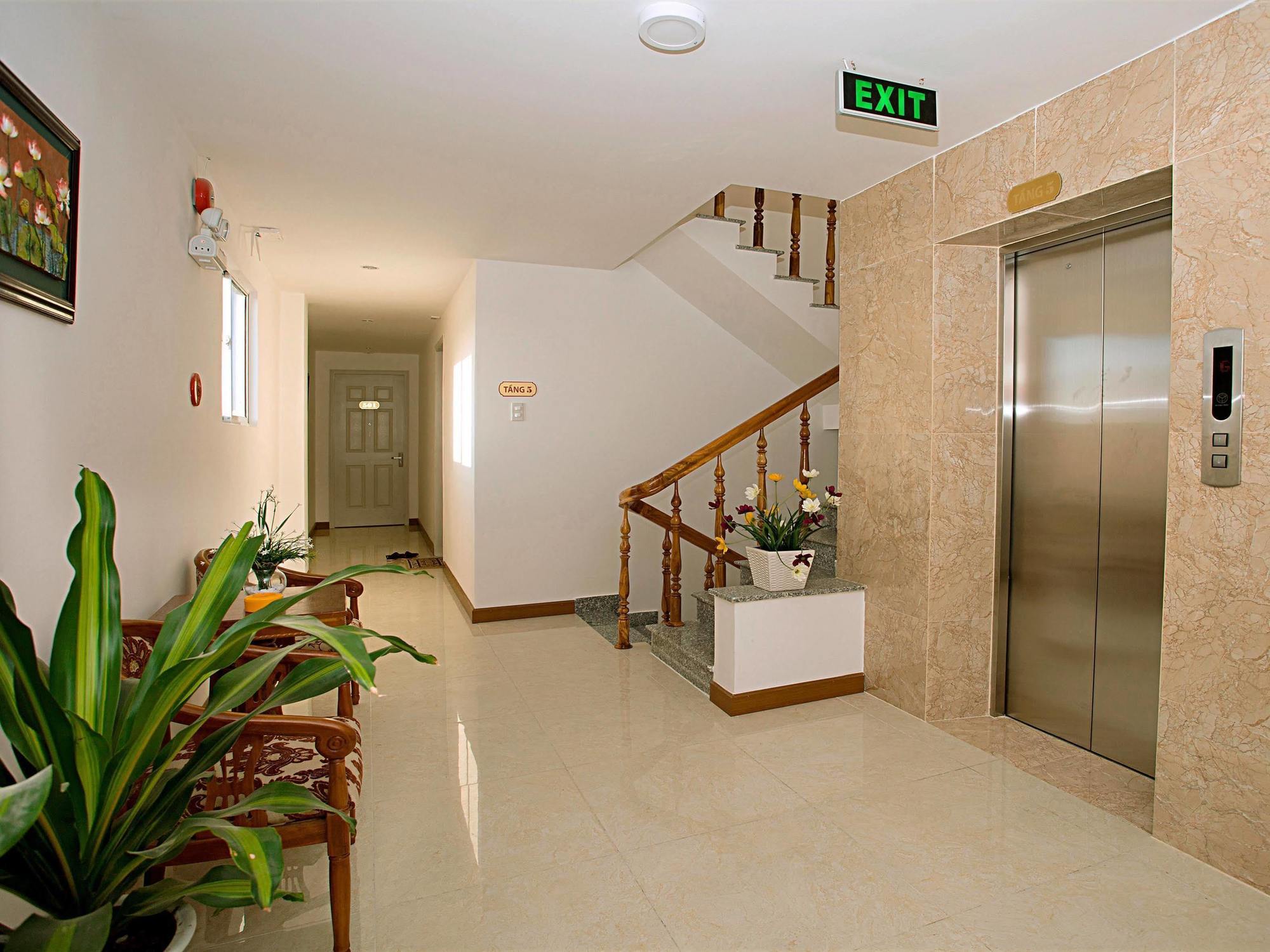 Rex Hotel & Apartment Nha Trang Eksteriør bilde
