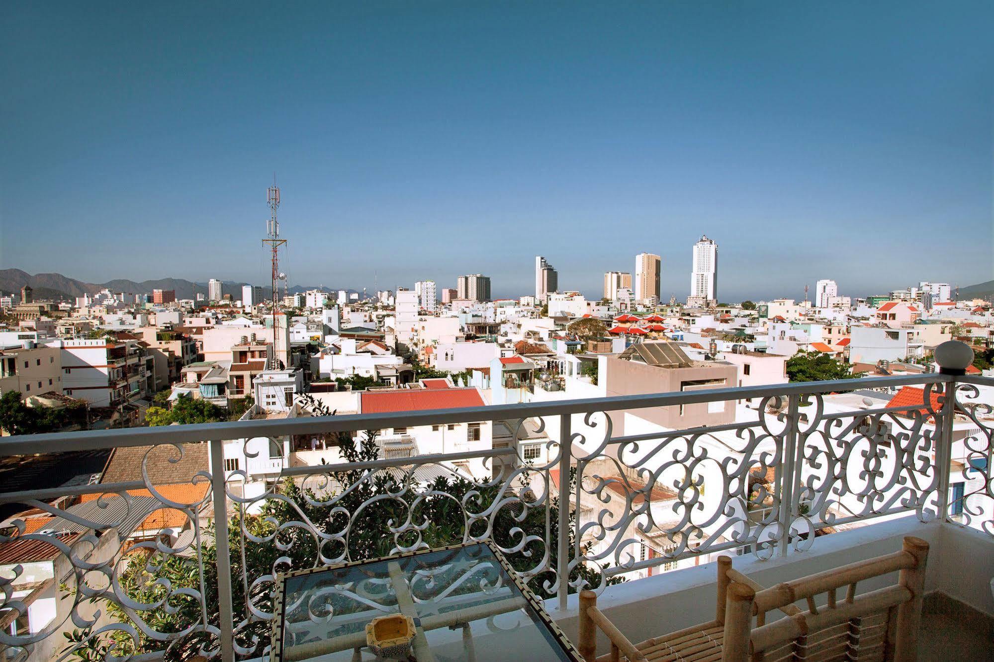 Rex Hotel & Apartment Nha Trang Eksteriør bilde